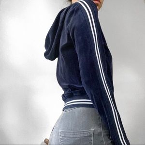 🌊 navy velvet zip up hoodie